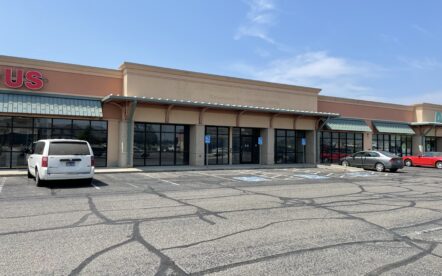 Watertown Retail Center – Willow Creek Plaza