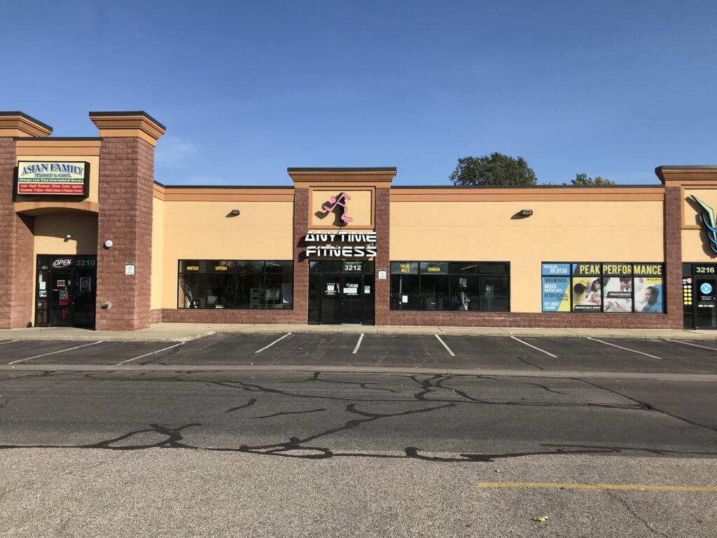 Commercial Real Estate Lloyd Companies