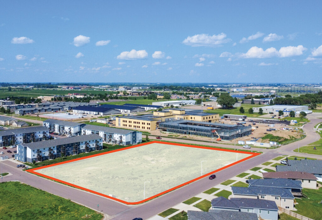 34th & Career Land