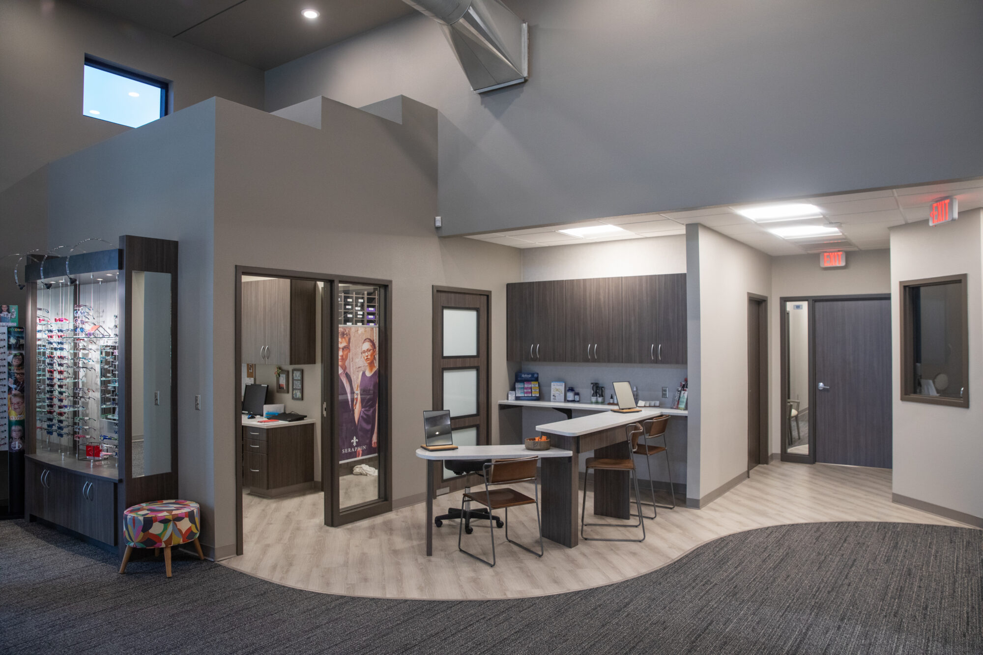 Visions Eye Care And Therapy Center | Lloyd Companies 