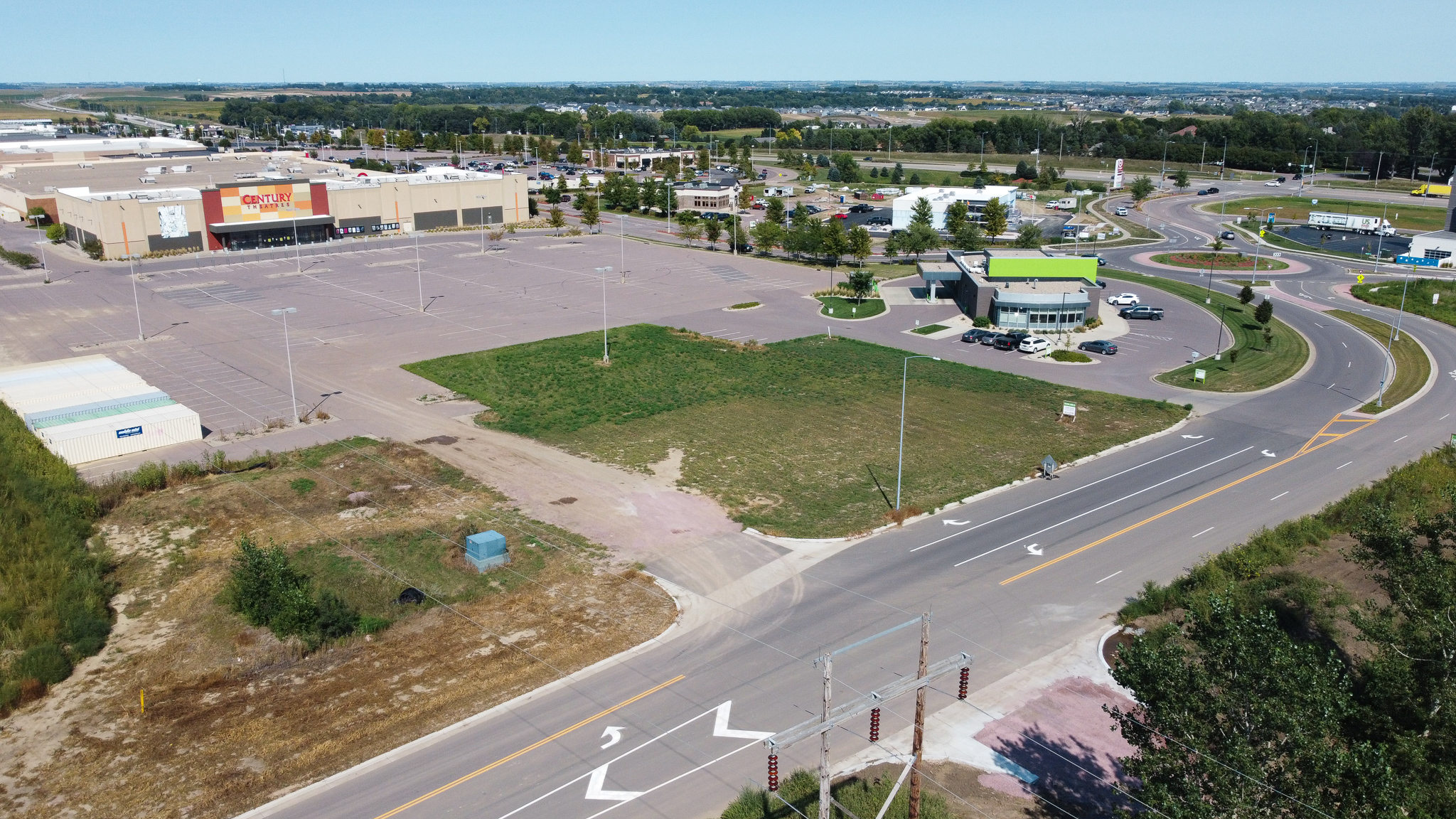 18th Street Outlot at Dawley Farm Village 38,333.00 SF Land For