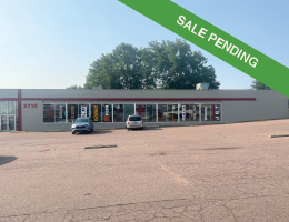 10th Street Retail Building For Sale