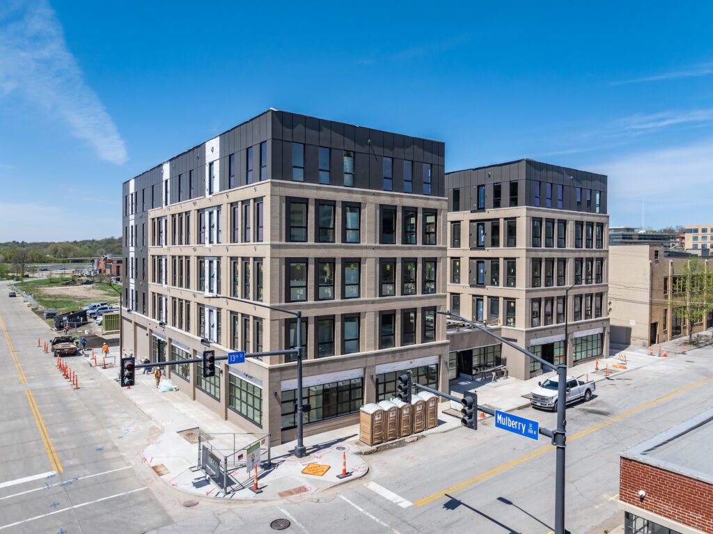 The Deco Des Moines Iowa