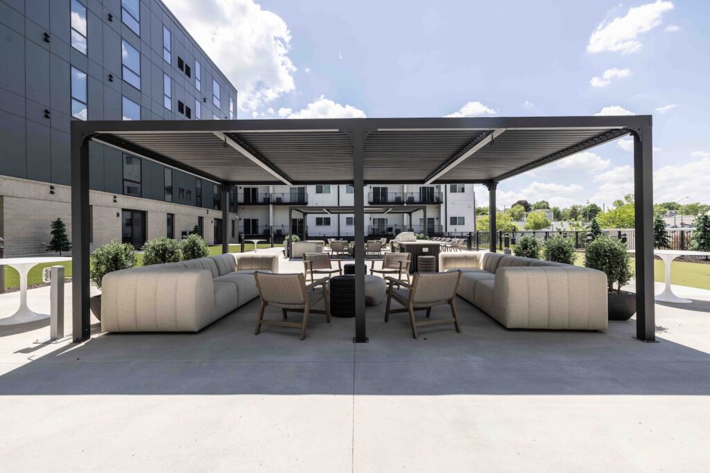 One2 Patio