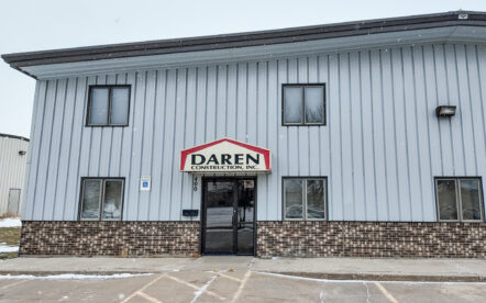 East 40th Street N. Flex