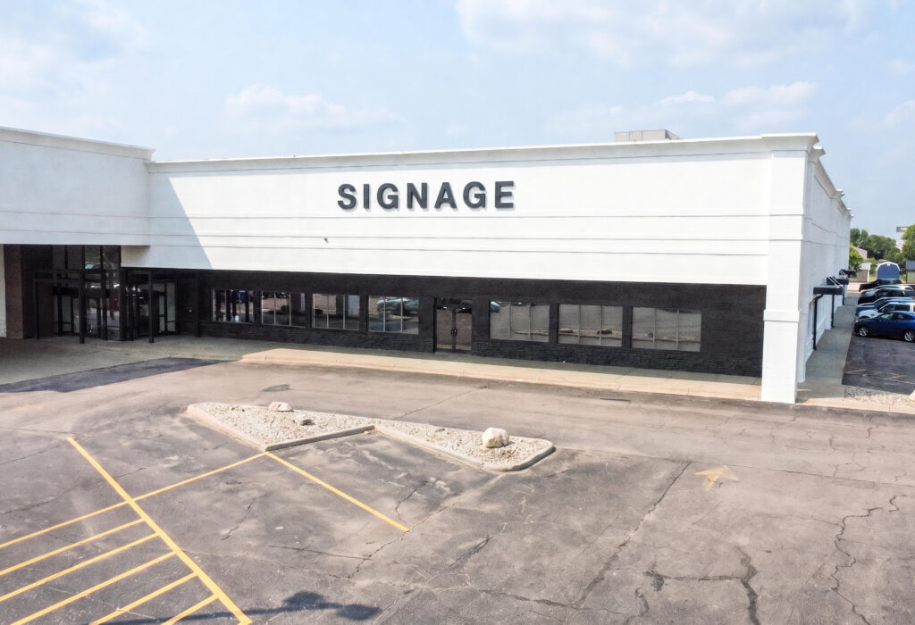 41st and Shirley retail space storefront along South Shirley Avenue