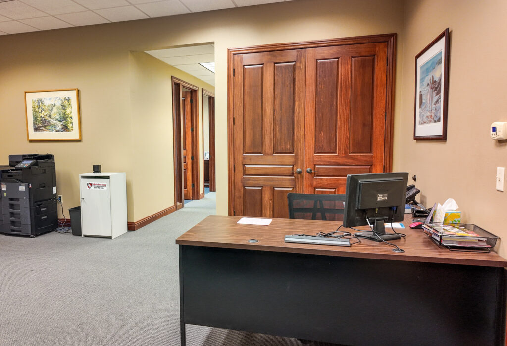Reception area in Oakbrook I Suite 211 office space in Sioux Falls