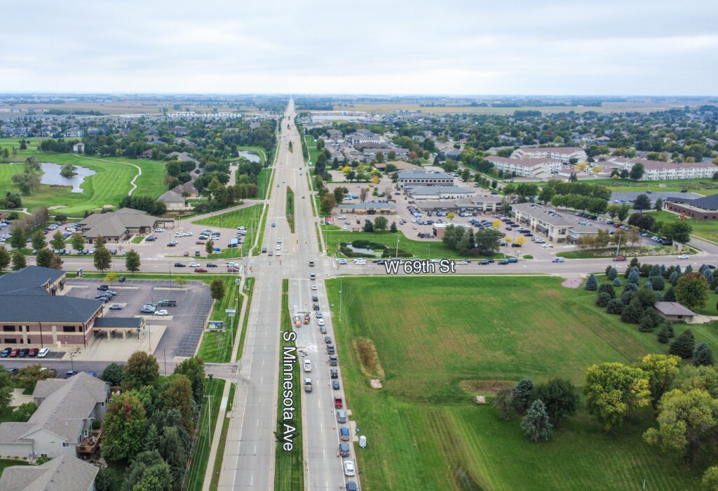 69th & Minnesota Commercial Land