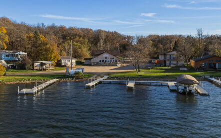 Pickerel Lake Lodge