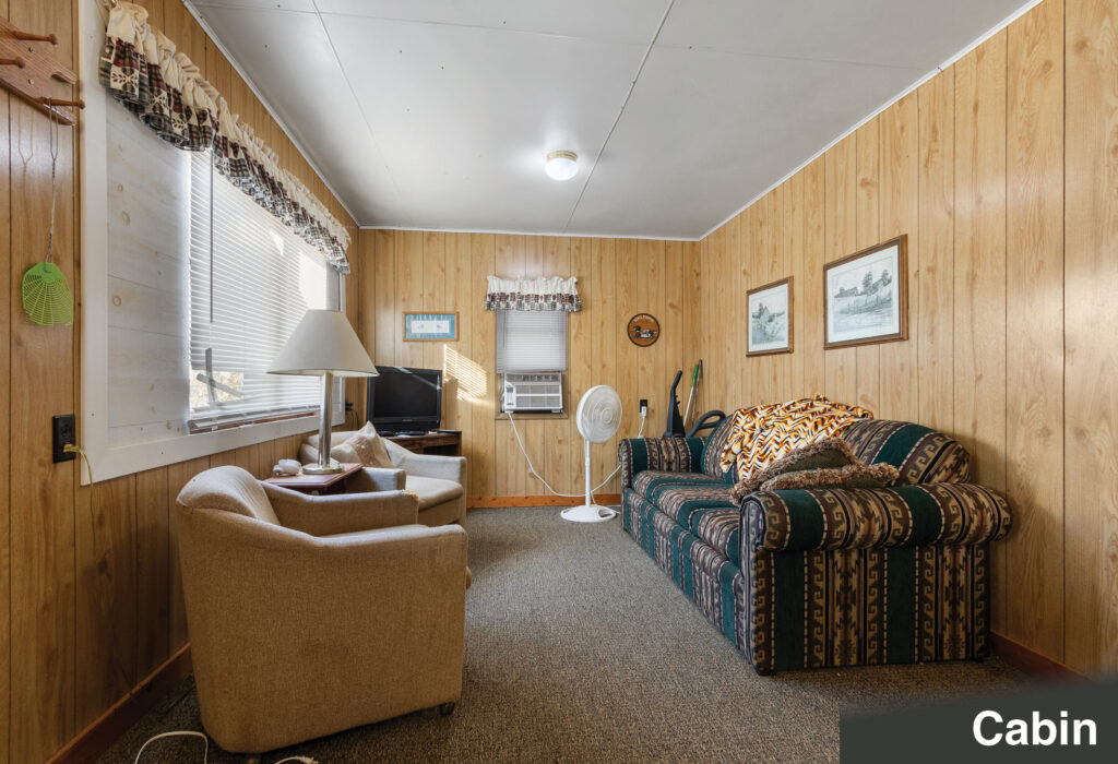 Pickerel Lake Lodge