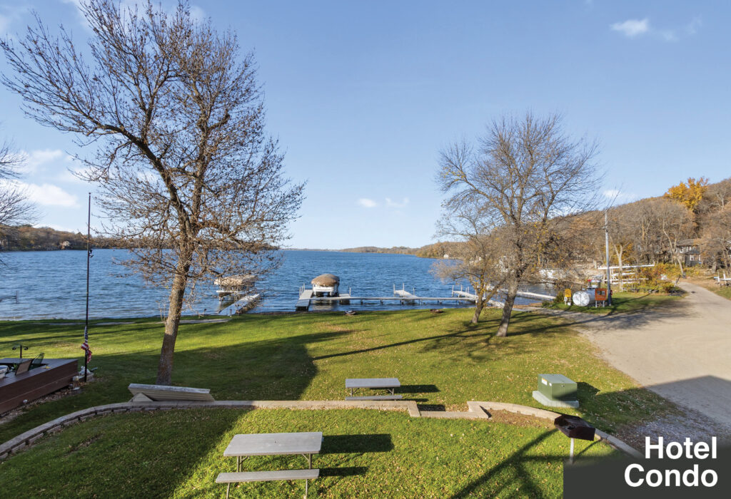 Pickerel Lake Lodge