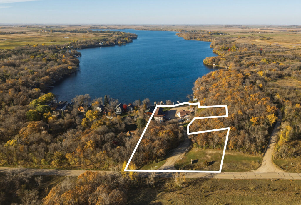 Pickerel Lake Lodge