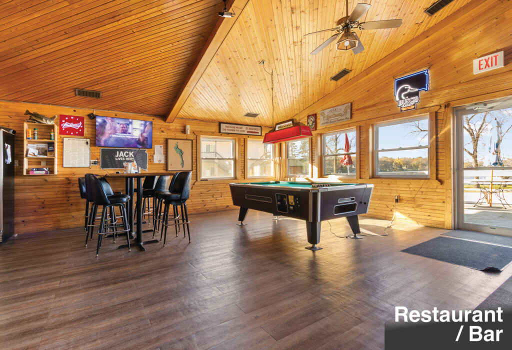 Pickerel Lake Lodge