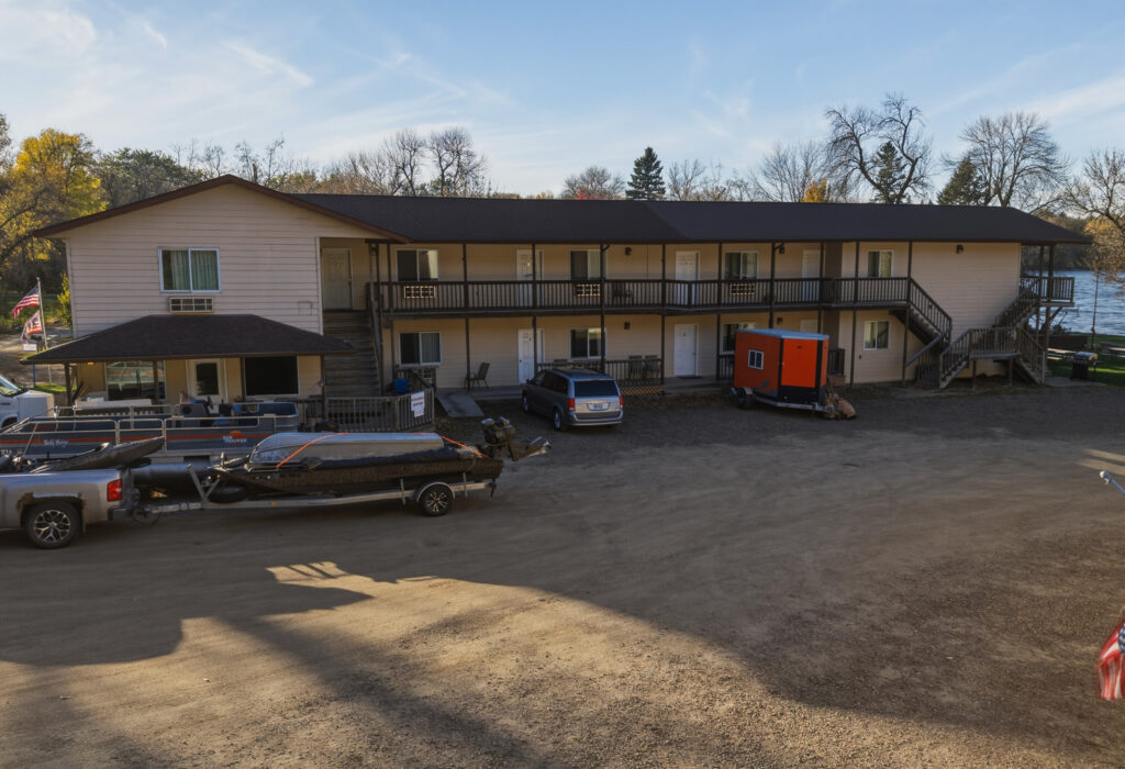 Pickerel Lake Lodge