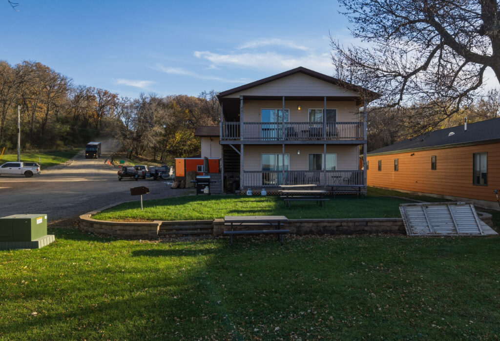 Pickerel Lake Lodge